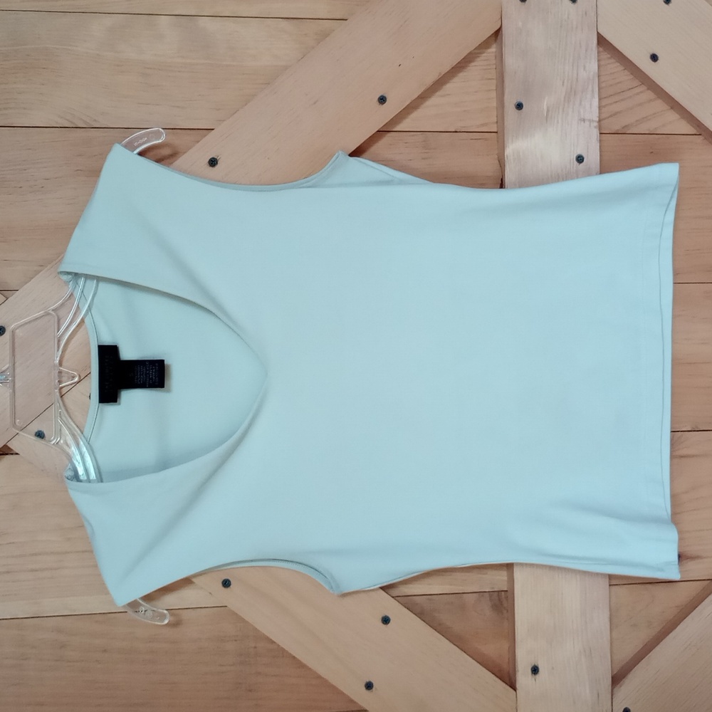 Women's ivory sleeveless shell